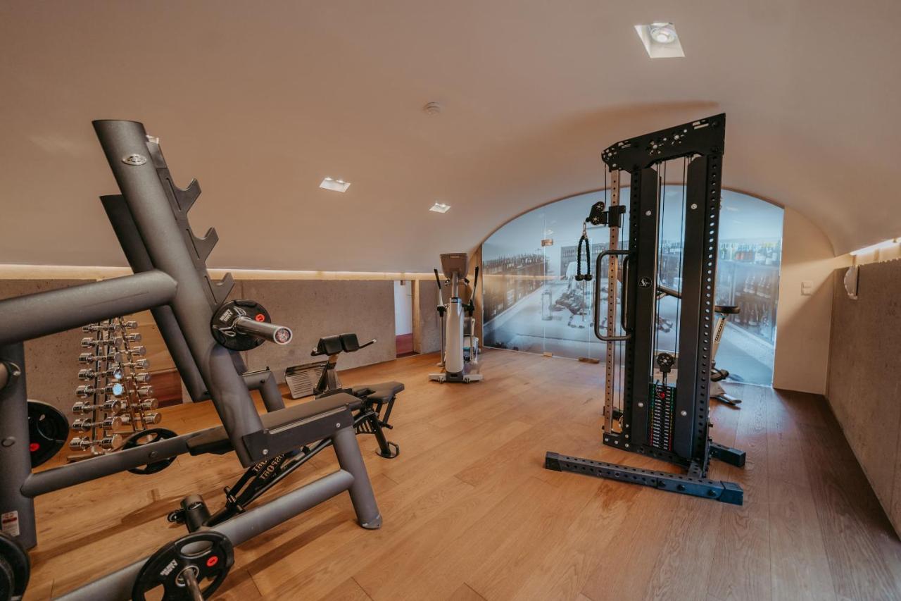 Hideaway An Der Weinstrasse - Pool & Sauna - Apartments Anderlage Spielfeld Esterno foto