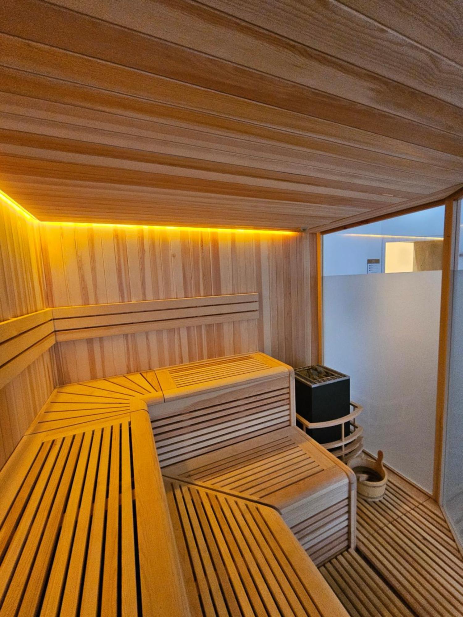Hideaway An Der Weinstrasse - Pool & Sauna - Apartments Anderlage Spielfeld Esterno foto